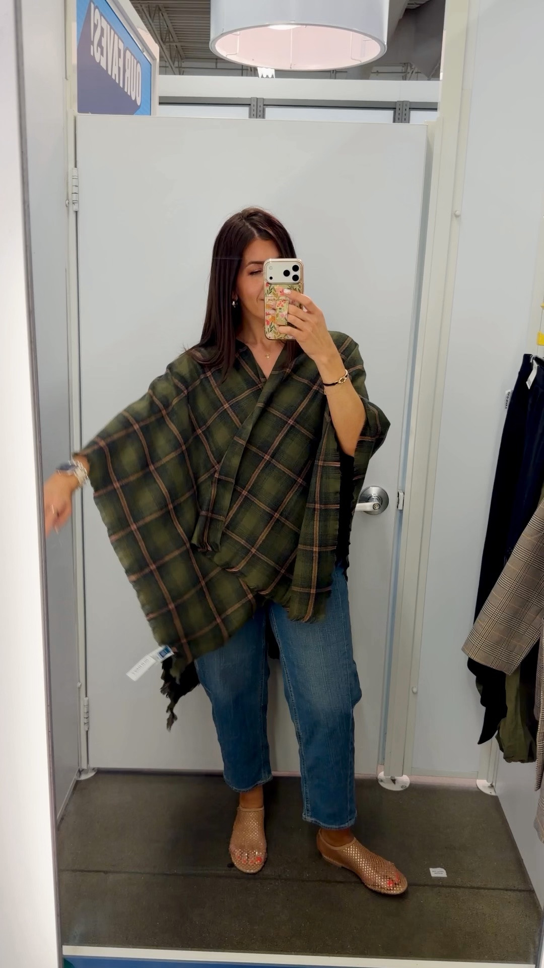 Old navy sale continued
Jeans and pants-8 or medium, need tall
Blazer- medium need down a size and tall
Tops -medium
Green cardigan- small
Rose cardigan-medium

#LTKSaleAlert #LTKMidsize #LTKTall