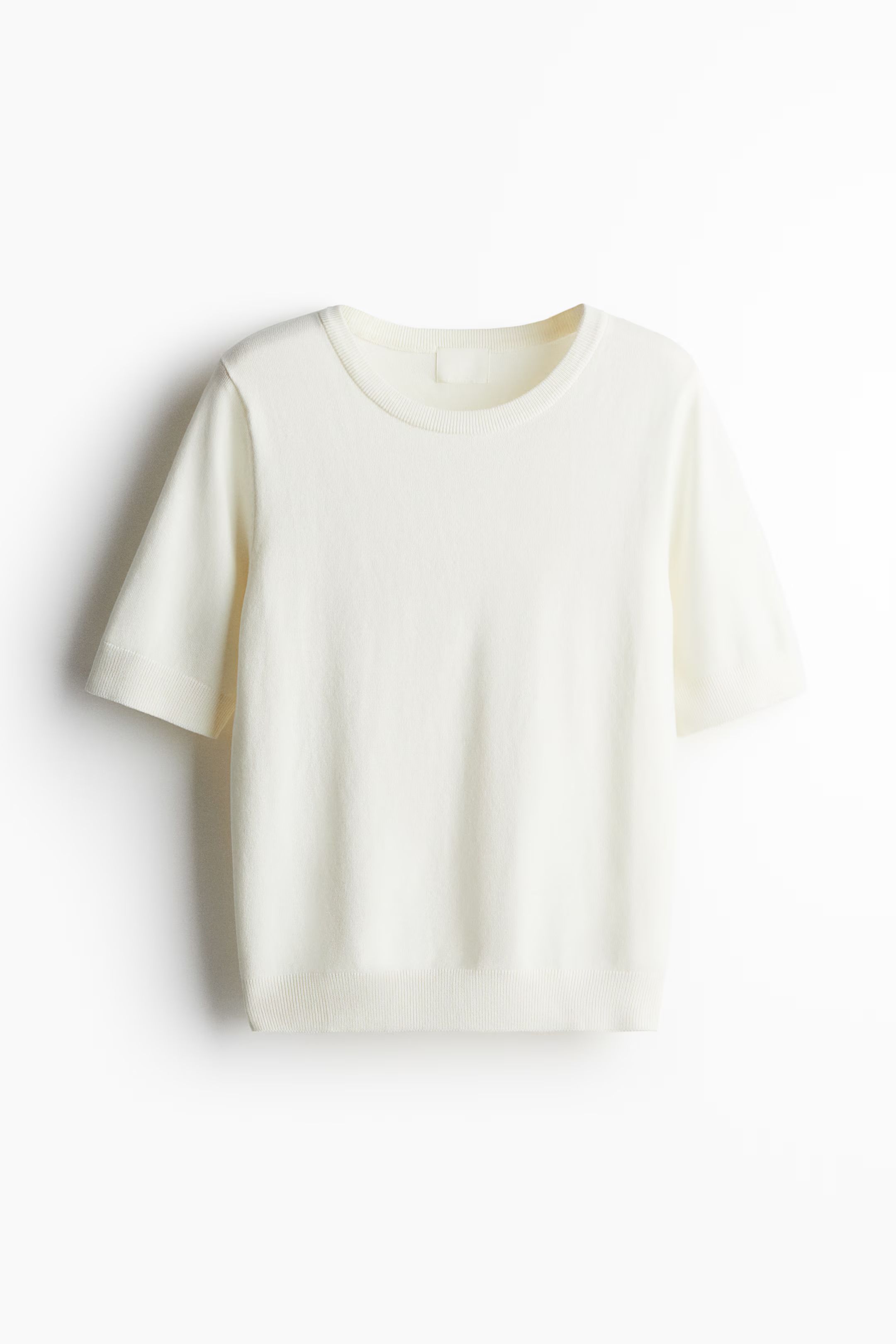 Fine-knit top | H&M (UK, MY, IN, SG, PH, TW, HK)