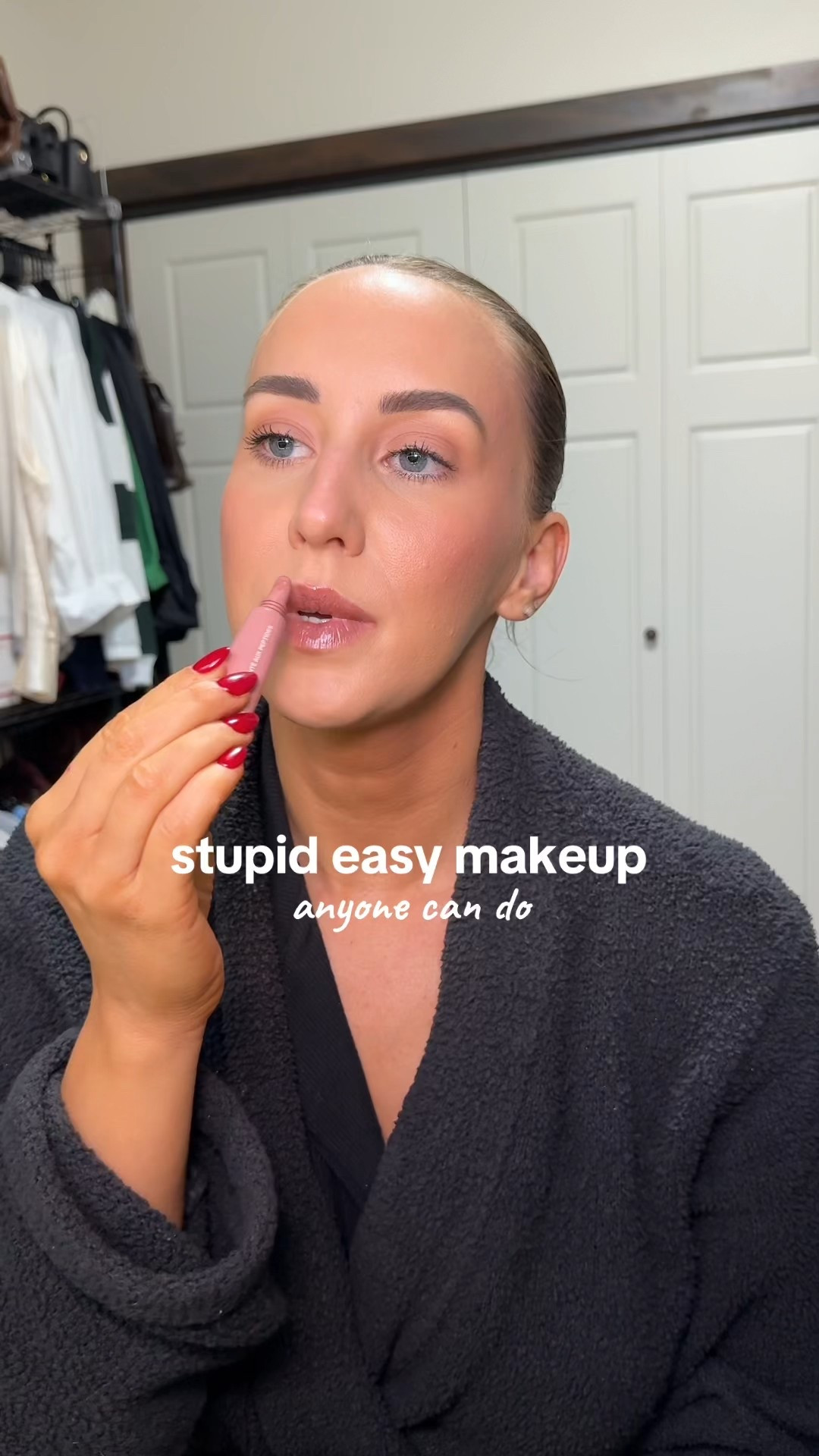 stupid easy makeup routine 👇🏻

Dior foundation: 2W
Concealer: 11
Cream bronzer: She’s Sculpted 
Blush: She’s Blushing 
Setting Powder: Rose 
Brows: Dark Brown
Mascara: Black
Lip liner: whirl
Gloss: Toast 



#LTKBeauty #LTKFindsUnder50 #LTKStyleTip