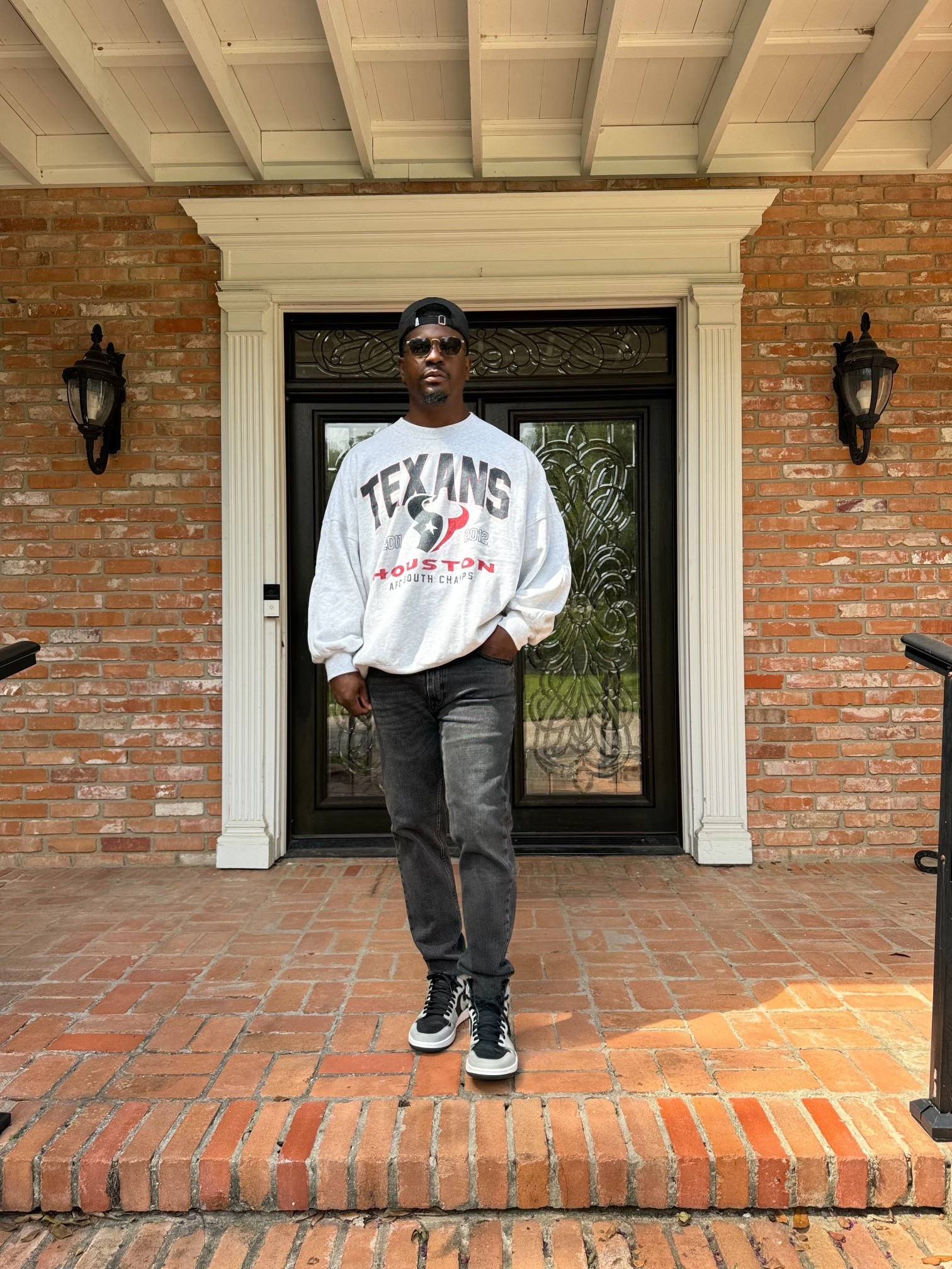 Texans sweatshirt paired with black faded wash jeans 

#LTKSaleAlert #LTKStyleTip #LTKSeasonal