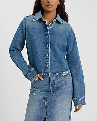 Cropped Light Wash Raw Hem Denim Shirt | Express