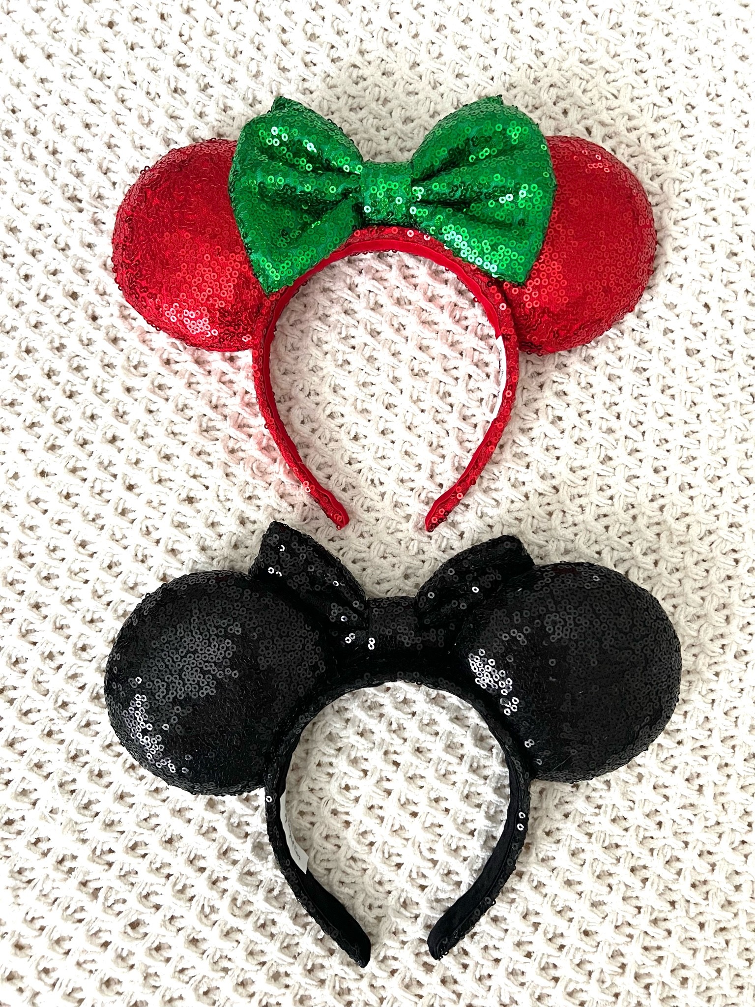 Disney ears

#disneystyle #disneylandoutfitideas #disneyoutfitideas #disneychristmas #disneylandhalloween #disneyears #disneyaesthetic #themeparkoutfit

#LTKHoliday #LTKHalloween #LTKtravel