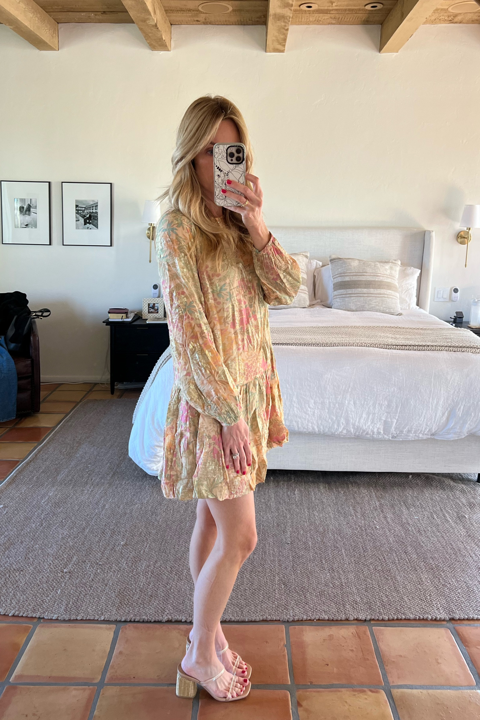 Loft shimmer floral jacquard bubble hem mini dress - wearing size small

A perfect dress for spring! Would be so cute for Easter, an event like a shower, brunch, church and more. Modest neckline and flowy flattering fit. Not too short (I’m 5’9” and wearing a small) and currently on major sale!! 

#LTKFindsUnder50 #LTKOver40 #LTKSaleAlert