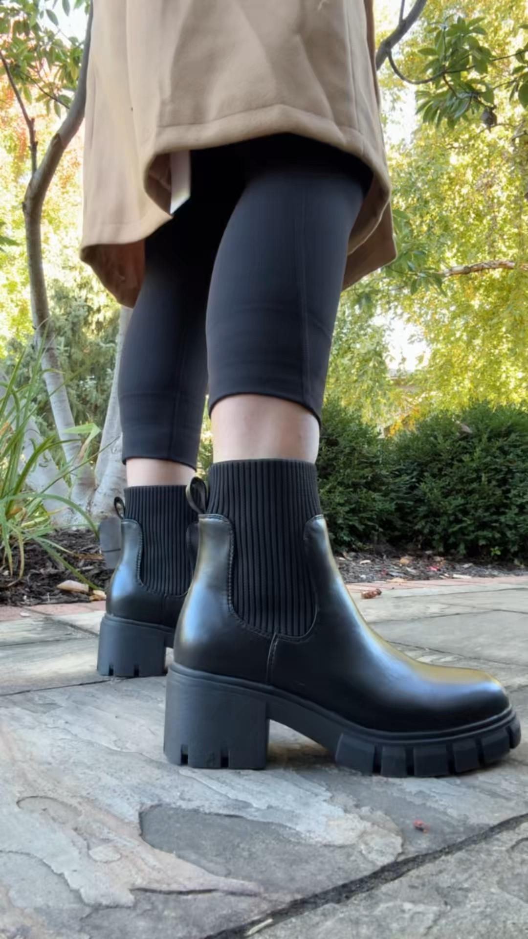Gushing over these Chelsea boots! They’re so comfortable, and the quality is so good!

#LTKSeasonal #LTKShoeCrush #LTKHoliday