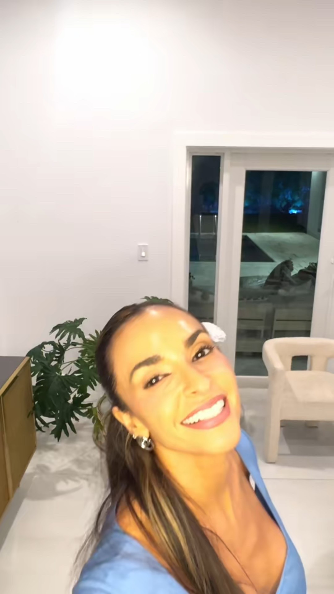 Twirl-ready elegance in this dreamy blue fit-and-flare dress 💙
The square neckline and cinched waist make it ultra flattering, while the flowy skirt adds movement and charm. 

Perfect for summer weddings, date nights, or any occasion you want to feel effortlessly chic. Styled with gold hoops and a sleek ponytail for a polished finish.

Everything linked on LTK – tap to shop 🛍️

#LTKSummerEdit #LTKTravel #LTKSeasonal