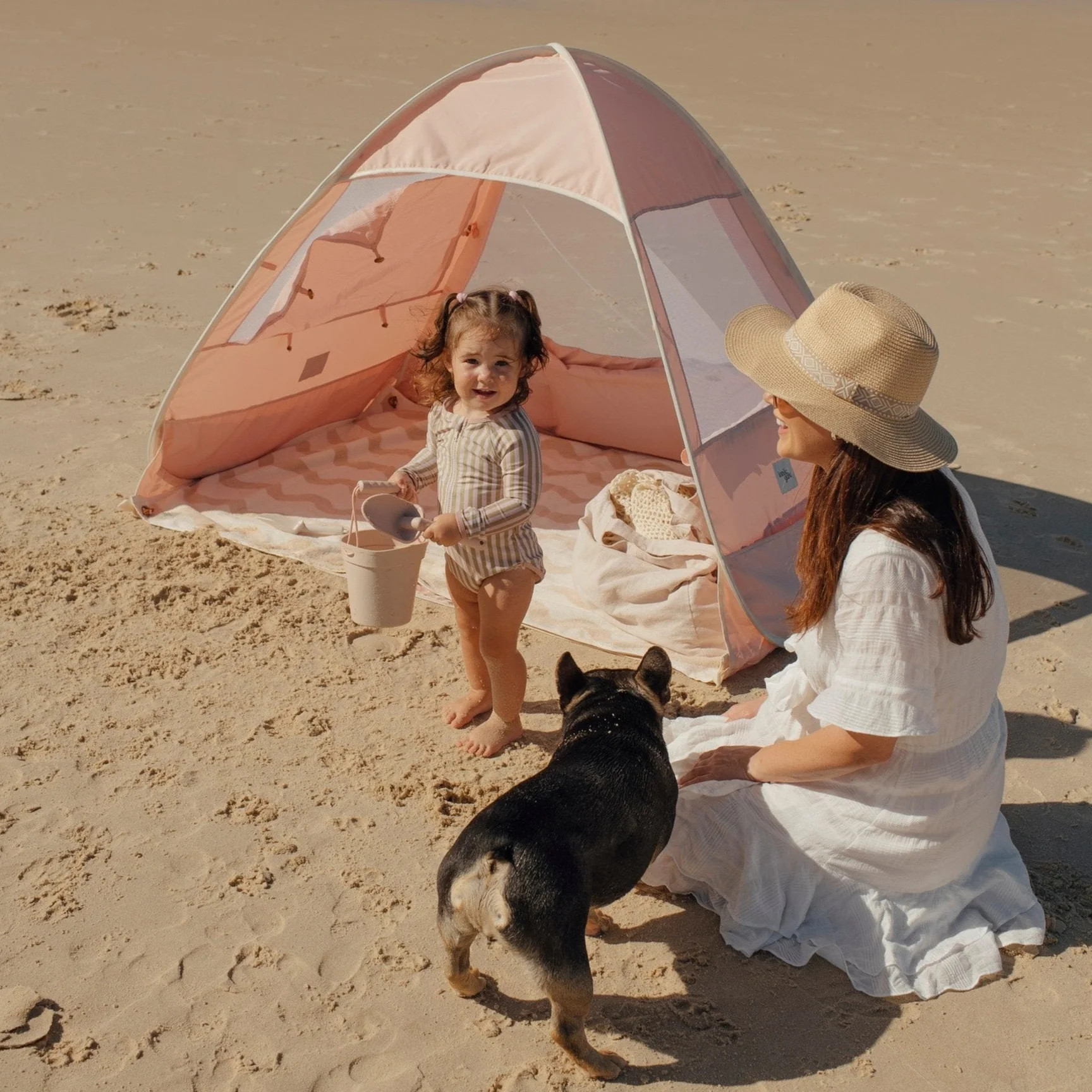 Lozi & Gabe: Baby beach tents, pop-up sun shelters | Lozi and Gabe