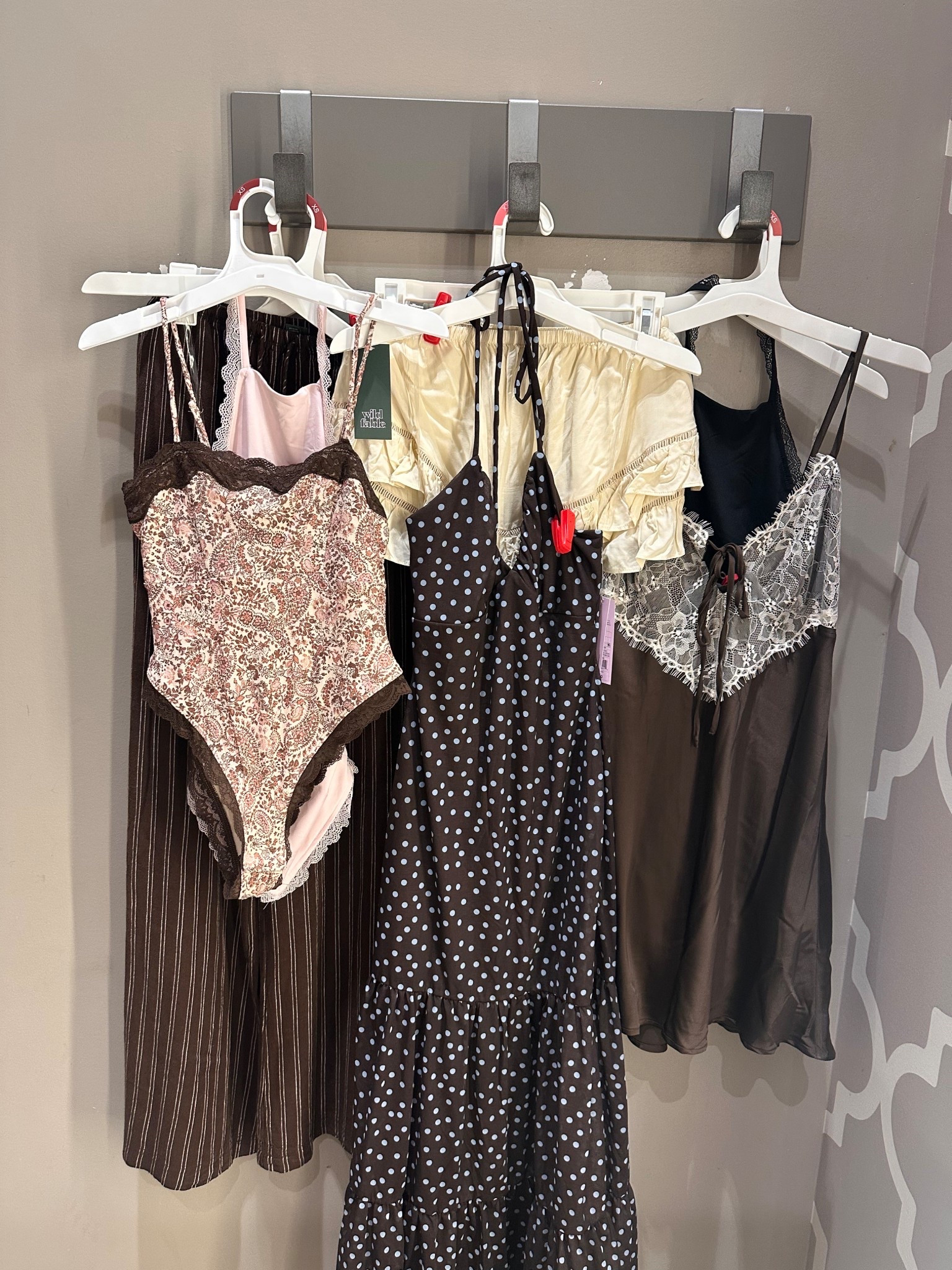 Spring target finds 🤩🤩🤩

#LTKSeasonal #LTKootd #LTKgrwm