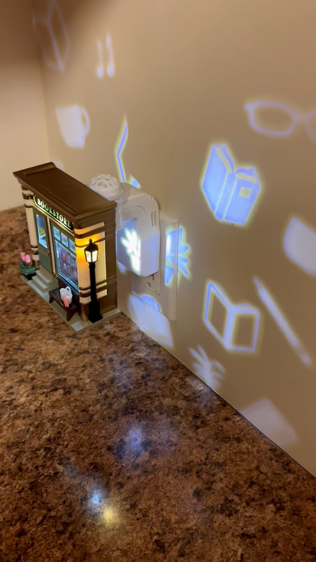 Obsessed with this new wallflower from Bath and Body works!

#LTKHome #LTKSeasonal