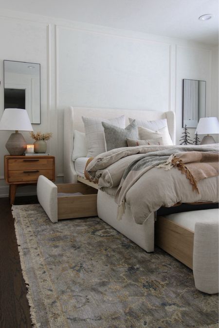 The most beautiful storage bed I have seen! This bed has been a life saver for storing extra linens, bedding, blankets, pillows, etc! Would also be wonderful in any small homes or apartments for extra clothing space too! 

#LTKhome #LTKstyletip