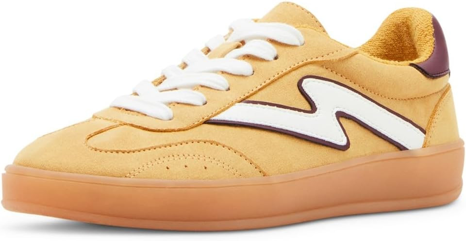 Madden Girl Women's Giia Sneaker | Amazon (US)