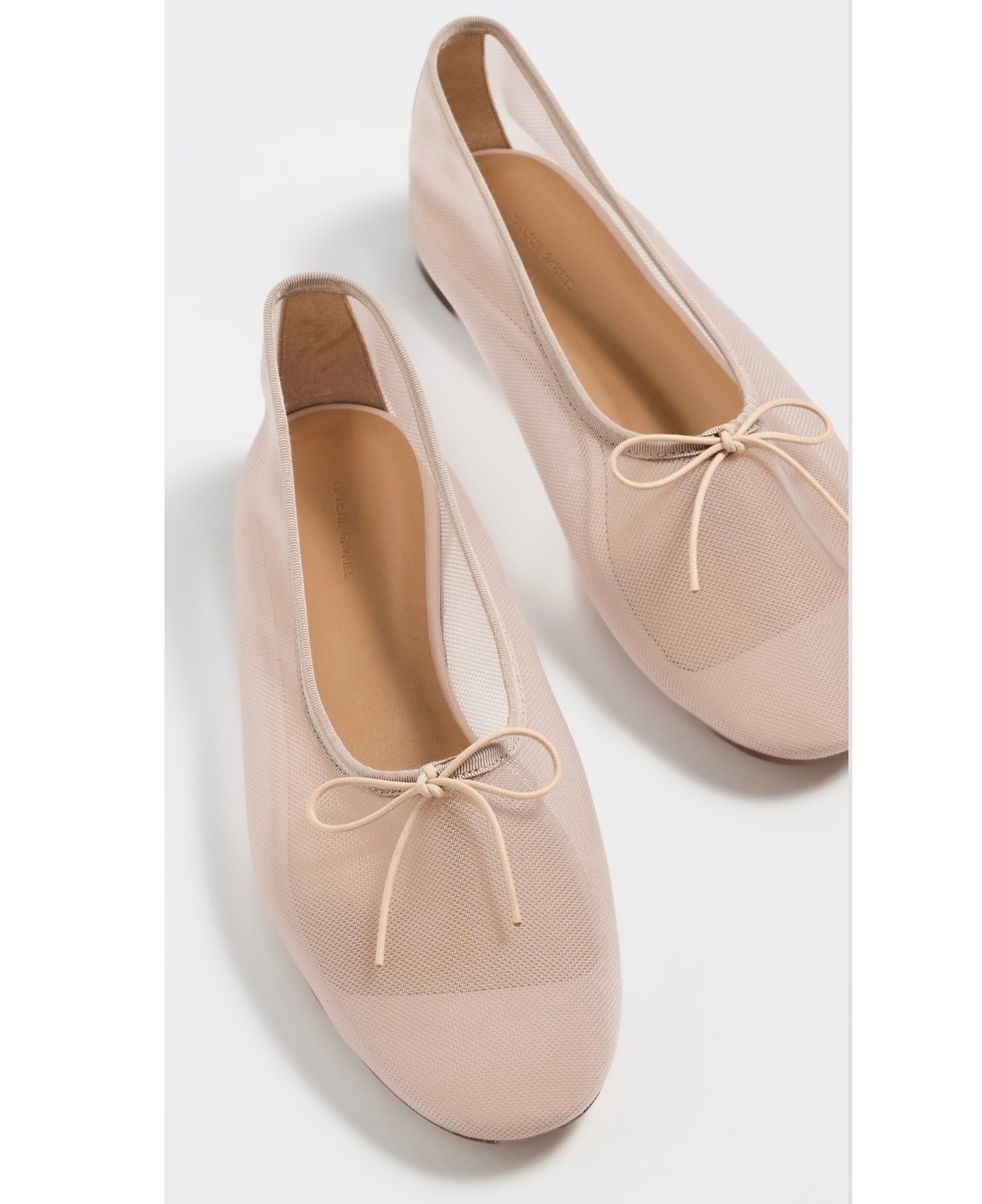 Mansur Gavriel
Dream Ballerina Flats

Shopbop

#LTKgrwm #LTKdayinmylife #LTKootd