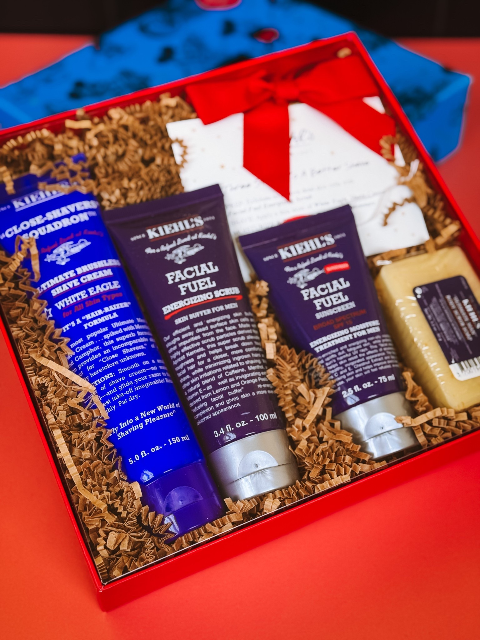 Skincare Essential: Kiehl’s Men’s Shaving Set
This gift set is a game changer for the grooming routine ✨

Comes with everything you need for a smooth, clean shave:
✔️ Face wash
✔️ Shave cream
✔️ Aftershave balm

Leaves your skin feeling fresh, not stripped. Great for daily use or as a self-care gift for him.

A+ for quality and presentation — perfect for birthdays, Father’s Day, or just because.

#mensgrooming #kiehlsformen #shavingset #giftideasforhim #ltkformen

#LTKBeauty #LTKOver40 #LTKMens