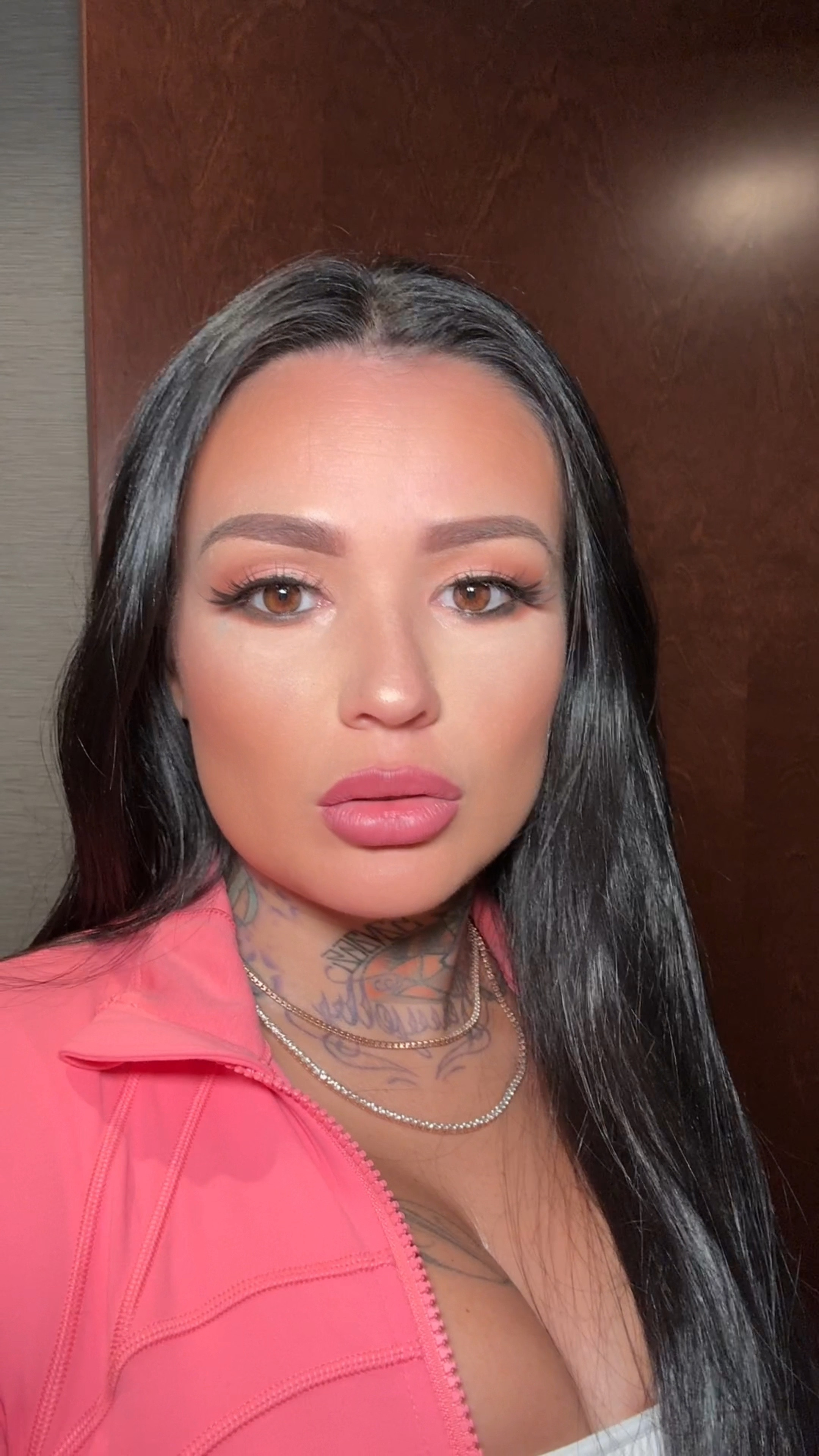 Hotel Glam

#LTKBeauty #LTKStyleTip #LTKNYFW