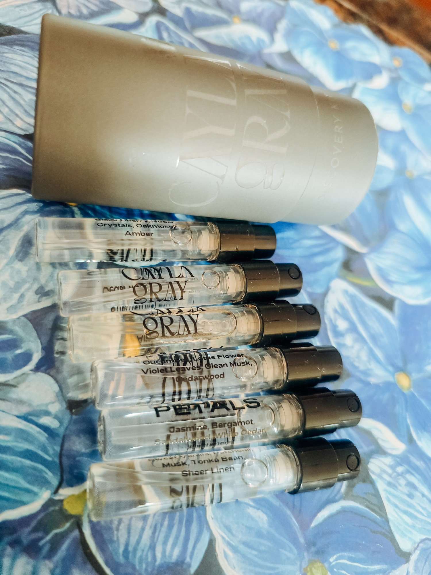 Is there anything better than a discovery set to trial out new premium fragrances?! @caylagray #gift #perfume #scent #discoveryset #livinglargeinlilly 

#LTKdayinmylife #LTKgrwm #LTKselfcare