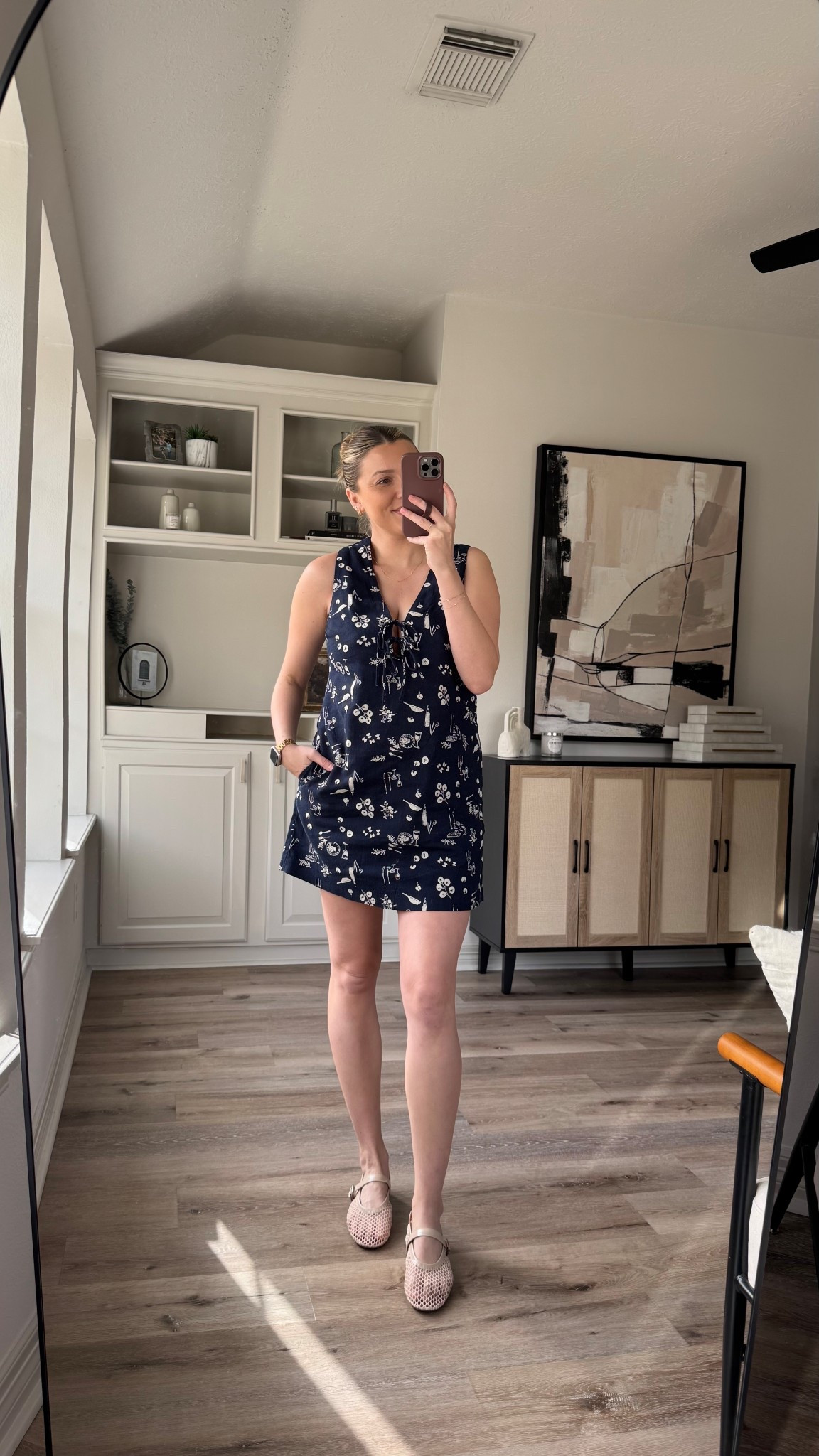 Spring dress | the ties make this super nursing friendly btw!! It also has pockets. Perfect for a beach vacation! 

#LTKSeasonal #LTKStyleTip #LTKSpringSale