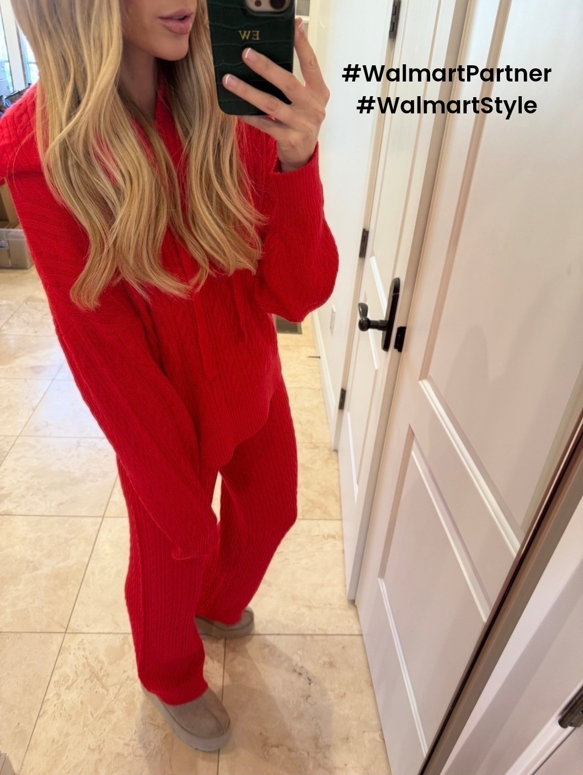 #WalmartPartner This red set is everything festive and bright. I found it at Walmart and it’s perfect for holiday season.
#WalmartStyle @WalmartStyle