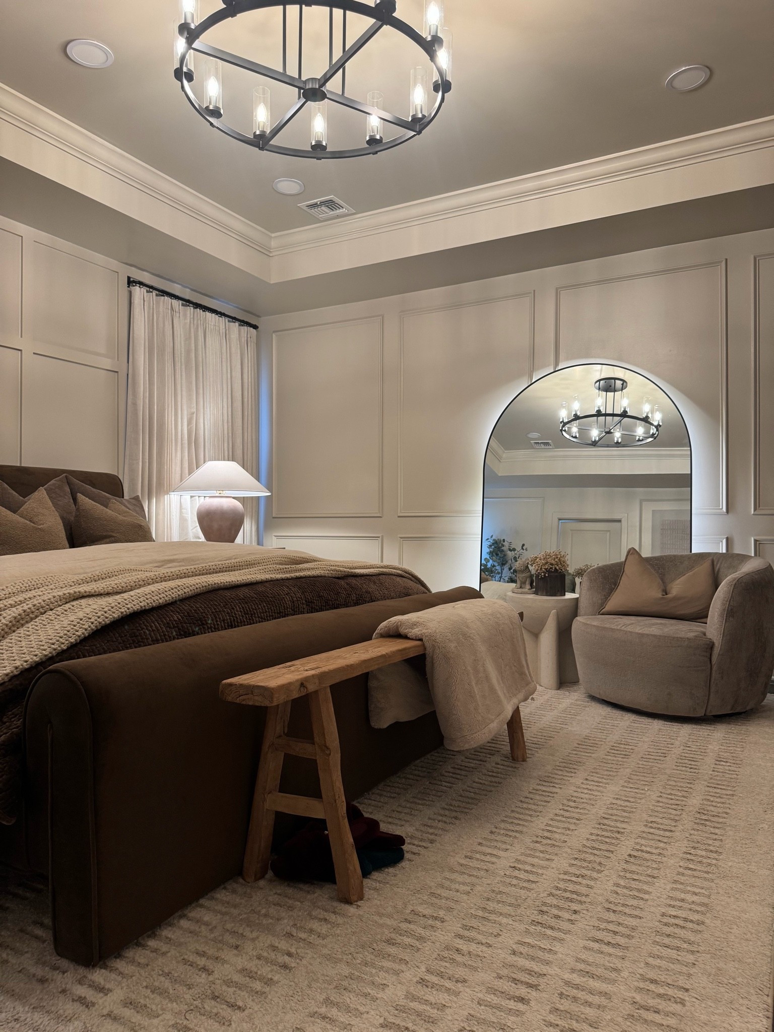 #ad Absolutely obsessed with my neutral primary bedroom! I get sooo many compliments on the furniture and I’ve linked everything for you guys!😍

@Wayfair #wayfair #wayfairpartner

#LTKHome