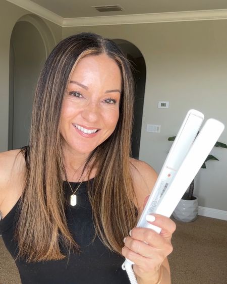 My favorite straightener!! It keeps my hair so smooth and slick and has lasted me so long! Get all the links & details at: www.everydayholly.con

Straightener  Hair tools  hair essentials  haircare  beauty  amazon  T3  T3 hair tools  healthy hair  styling treatments  hair styles

#LTKbeauty