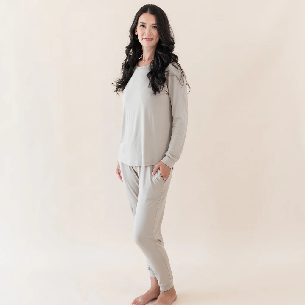 Women's Jogger Pajama Set in Almond | Kyte BABY