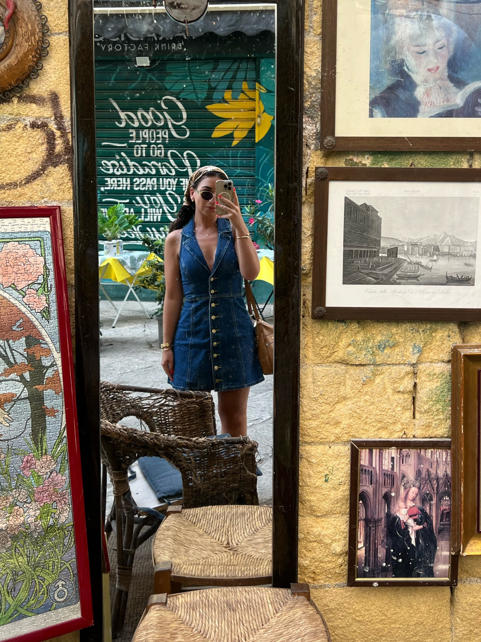 Meshki jean dress

Collared button up blue jean dress

For reference: 5’2” size smalll

#LTKtravel #LTKSeasonal #LTKstyletip