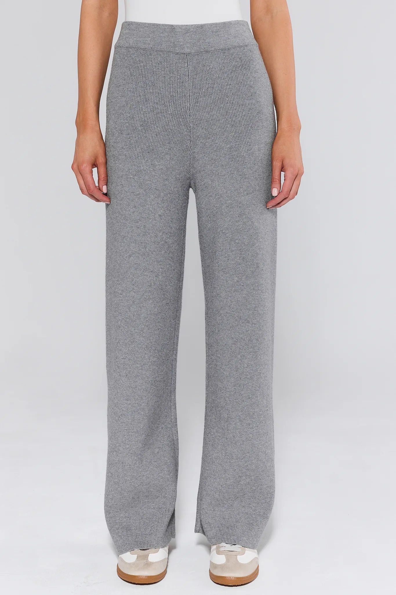 Elle Gray Knit Pants | Avara