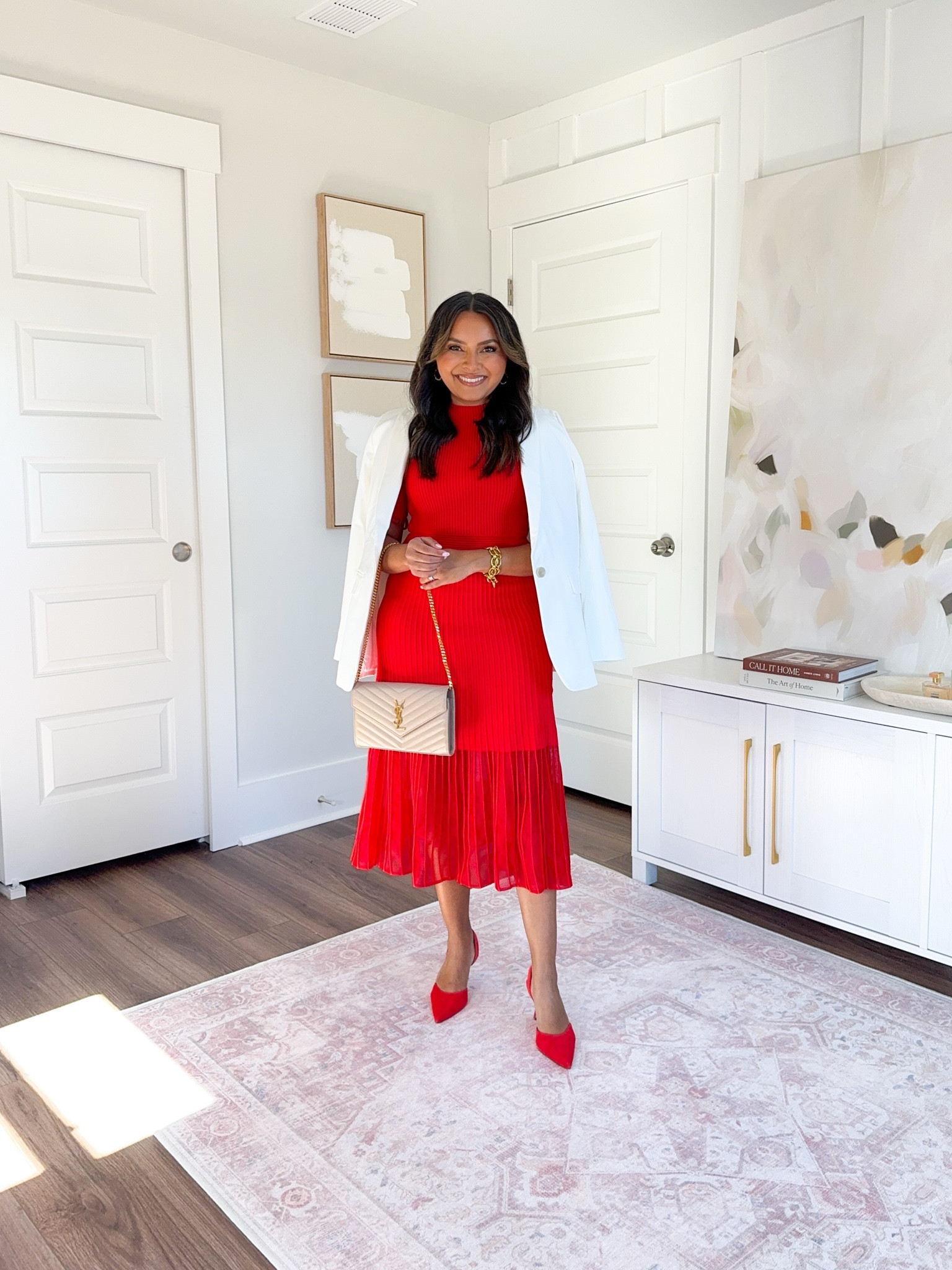 For reference: I’m 5’0, 32b bra size, and 2/26 in bottoms, pear shaped.

Red dress size xs petite TTS
Red heels size 5 TTS
White blazer size 0 petite TTS


#LTKStyleTip #LTKWorkwear #LTKPetite