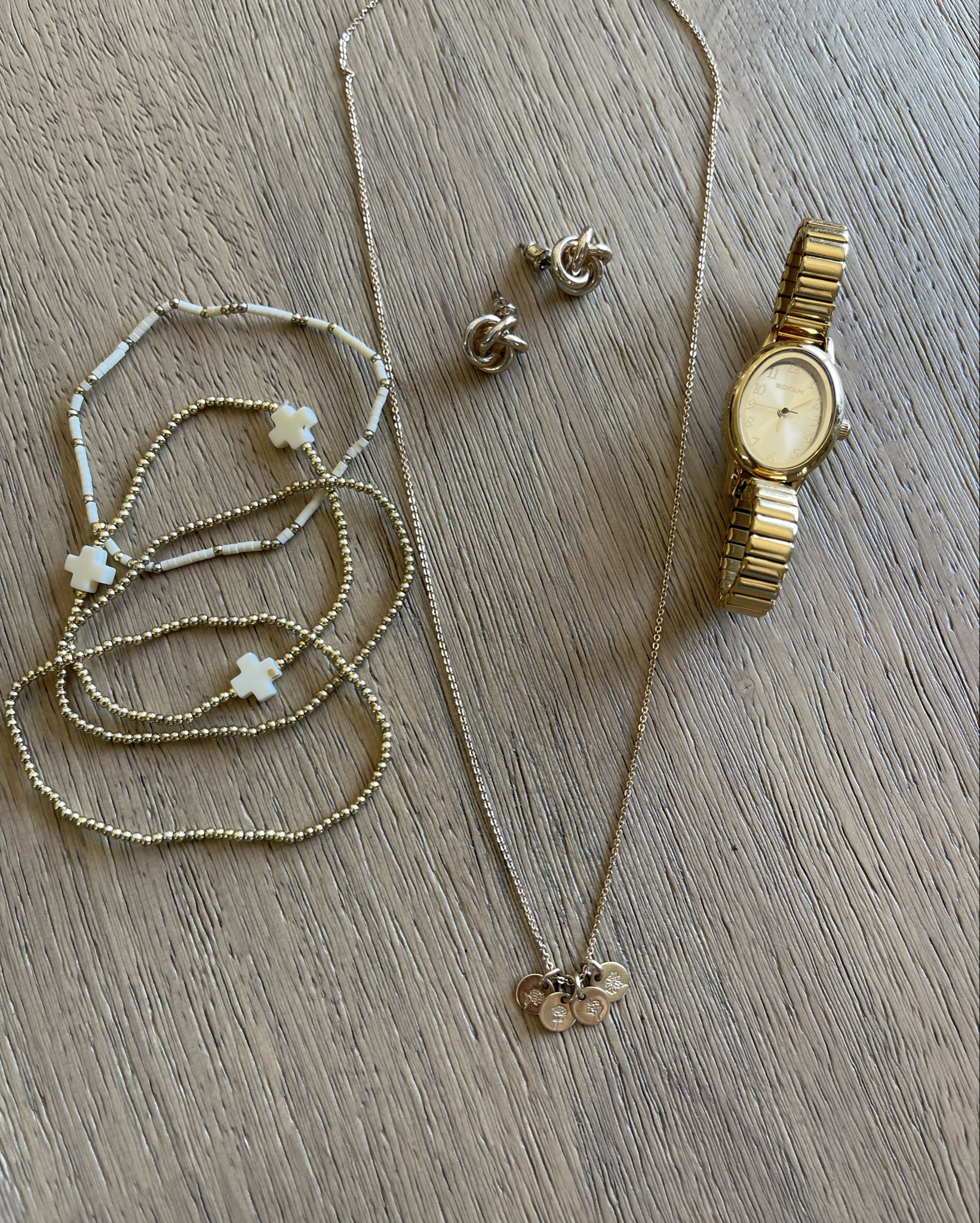 My everyday jewelry stack ✨
Minimal, timeless, and goes with everything.
💫 Made by Mary necklace — 20% off right now!
💫 Amazon bracelets and watch 
💫Target earrings 

I never take these off — comfy enough for 24/7 wear. Linking everything here so you can shop my exact stack.

@madebymary

#DailyJewelry
#JewelryStack
#MadeByMary
#LTKJewelry
#MinimalJewelry
#EverydayJewelry
#DaintyJewelry
#JewelryStyle
#NecklaceLayering
#JewelrySale
#GoldJewelry
#LTKFinds
#AffordableJewelry
#TimelessStyle
#ShopTheLook

#LTKSaleAlert #LTKStyleTip #LTKBeauty