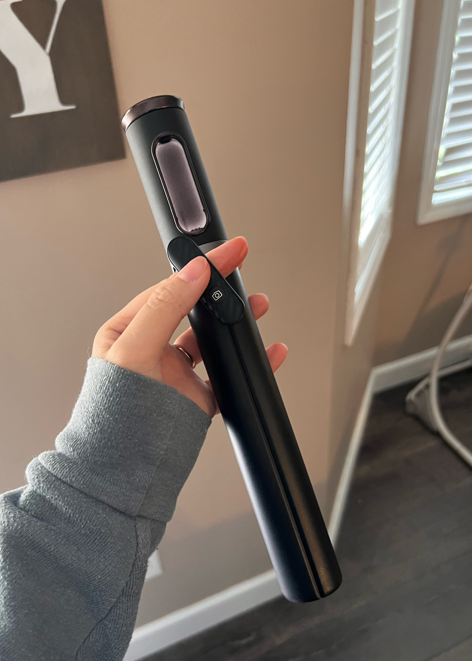 Compact tripod, Amazon, affordable tech, remote, Bluetooth control, 4 foot tripod, multiple colors, travel, iPhone, sturdy, extendable 

#LTKtravel #LTKunder50 #LTKitbag