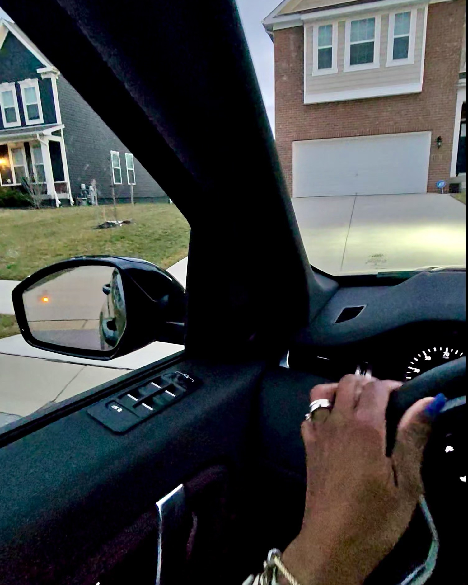 
🎥✨ Capture Life in Style with Meta Ray-Ban Glasses ✨🎥

These sleek, fashion-forward Meta Ray-Ban glasses 👓 are my ultimate content creation hack—and they’re packed with features that make life easier and more stylish! Here’s why I’m obsessed:

💡 Transition Lenses: Perfect for indoor-to-outdoor vibes without needing to switch frames.

📸 Effortless Content Creation: Capture photos and videos hands-free with a simple voice command. No need to fumble with your phone—just say the word and the glasses handle the rest!

🎤 Voice Control: Speak, snap, and control your experience seamlessly.

📞 Bluetooth Connectivity: Take calls and listen to music directly through the glasses without missing a beat.

🎶 Crystal-Clear Audio: The built-in speakers deliver rich, immersive sound for music and podcasts.

👓 Stylish Design: Classic Ray-Ban frames that complement any outfit, whether I’m rocking casual chic or glam professional.

🌟 Lightweight & Comfortable: Designed for all-day wear, these glasses are as functional as they are fabulous.

Whether you’re a creator, multitasker, or just someone who loves innovation, these glasses are the perfect blend of tech and fashion! Ready to elevate your eyewear game?

💬 Have questions or want styling tips? Drop them below!
#MetaRayBan #LTKTechStyle #FashionTech #ContentCreatorEssentials #LTKFinds

Comment SHOP below to receive a DM with the link to shop this post on my LTK ⬇ https://liketk.it/50XgW #ltkgiftguide #ltkwatchnow

#LTKWatchNow #LTKStyleTip