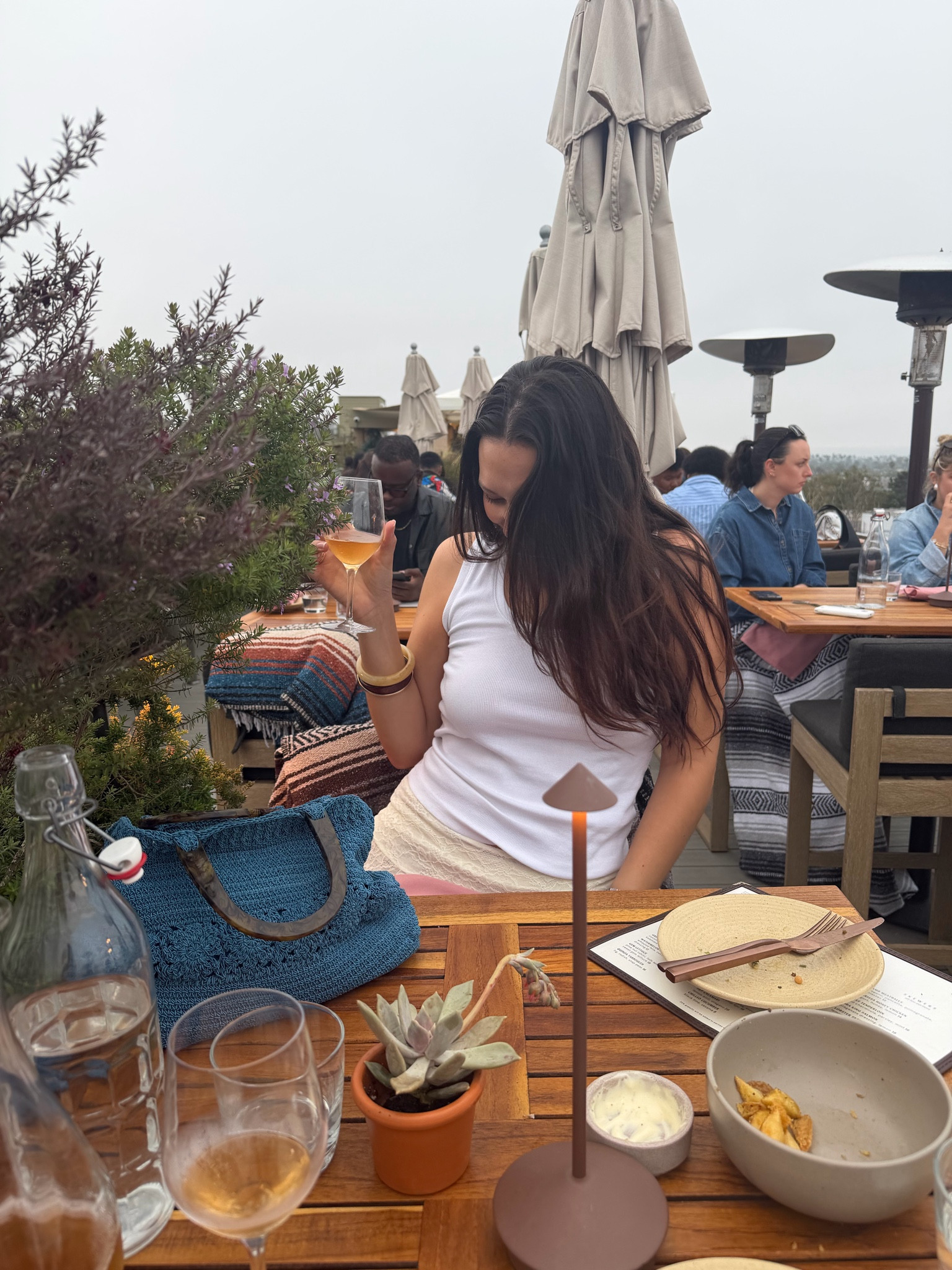 living for a rooftop dinner & drinks but was not living for the clouds that rolled in at sunset

#LTKootd #LTKdayinmylife #LTKSeasonal