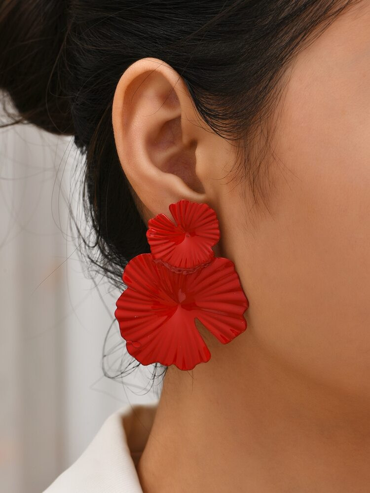 Flower Design Earrings | SHEIN