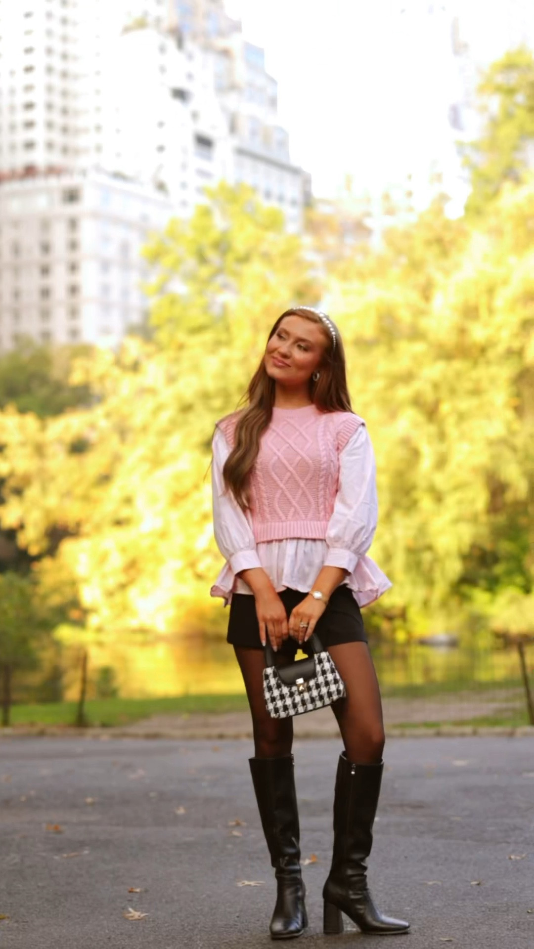 Gossip Girl coded outfit🫶🏼✨ it’s fall in nyc!!

#LTKFindsUnder50 #LTKFindsUnder100