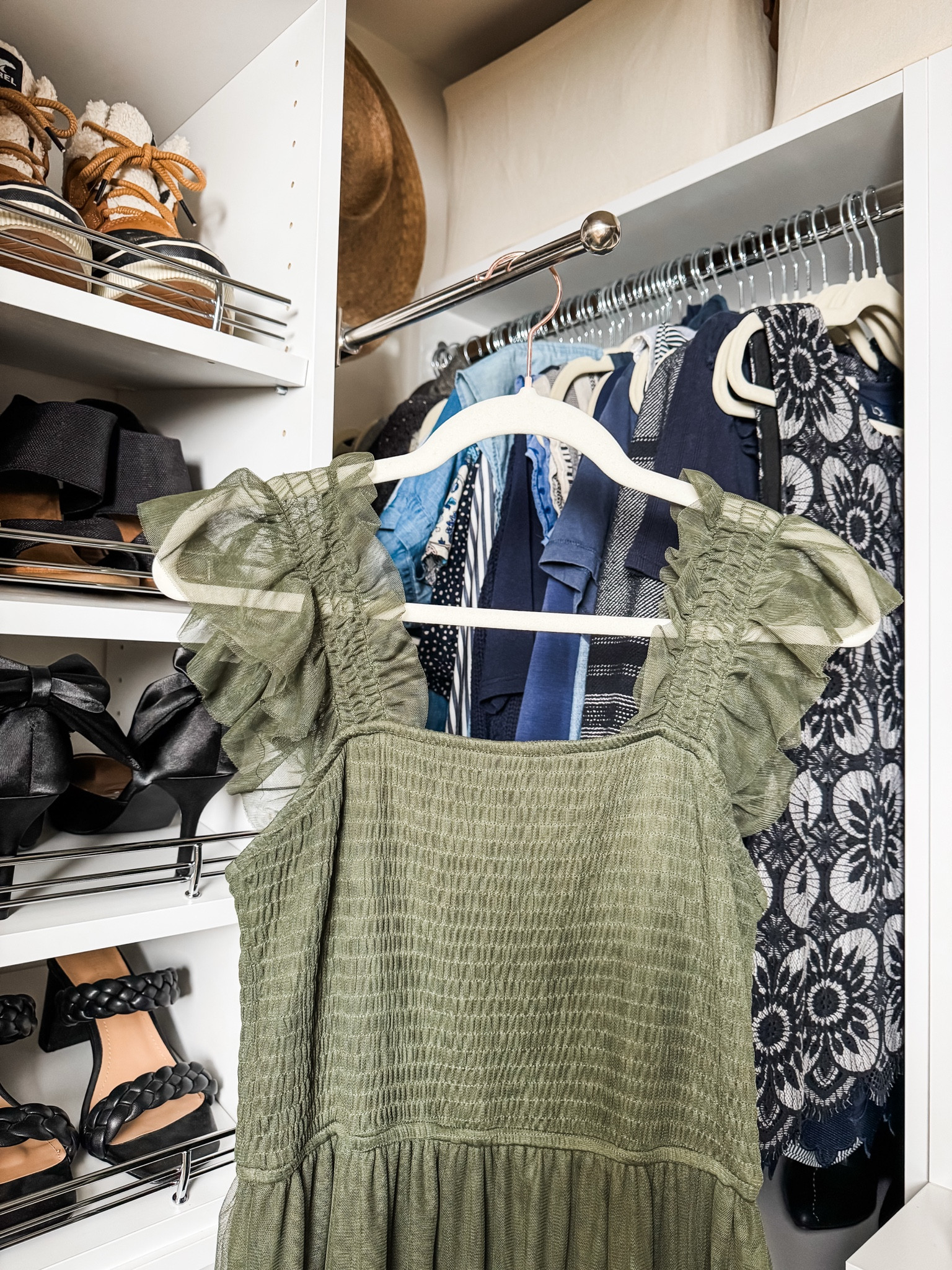 Love a valet rod! 

#LTKHome #LTKStyleTip #LTKFindsUnder50