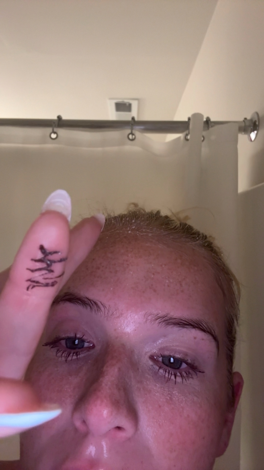 there’s just actually nothing like tubing mascara & THIS one is my holy graill

#LTKFindsUnder50 #LTKBeauty #LTKGiftGuide