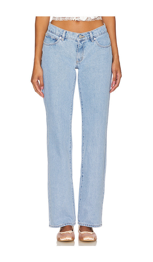 Abrand 99 Straight Jeans in Denim-Light. Size 28. Also in 32, 33, 34. | Revolve Clothing (Global)