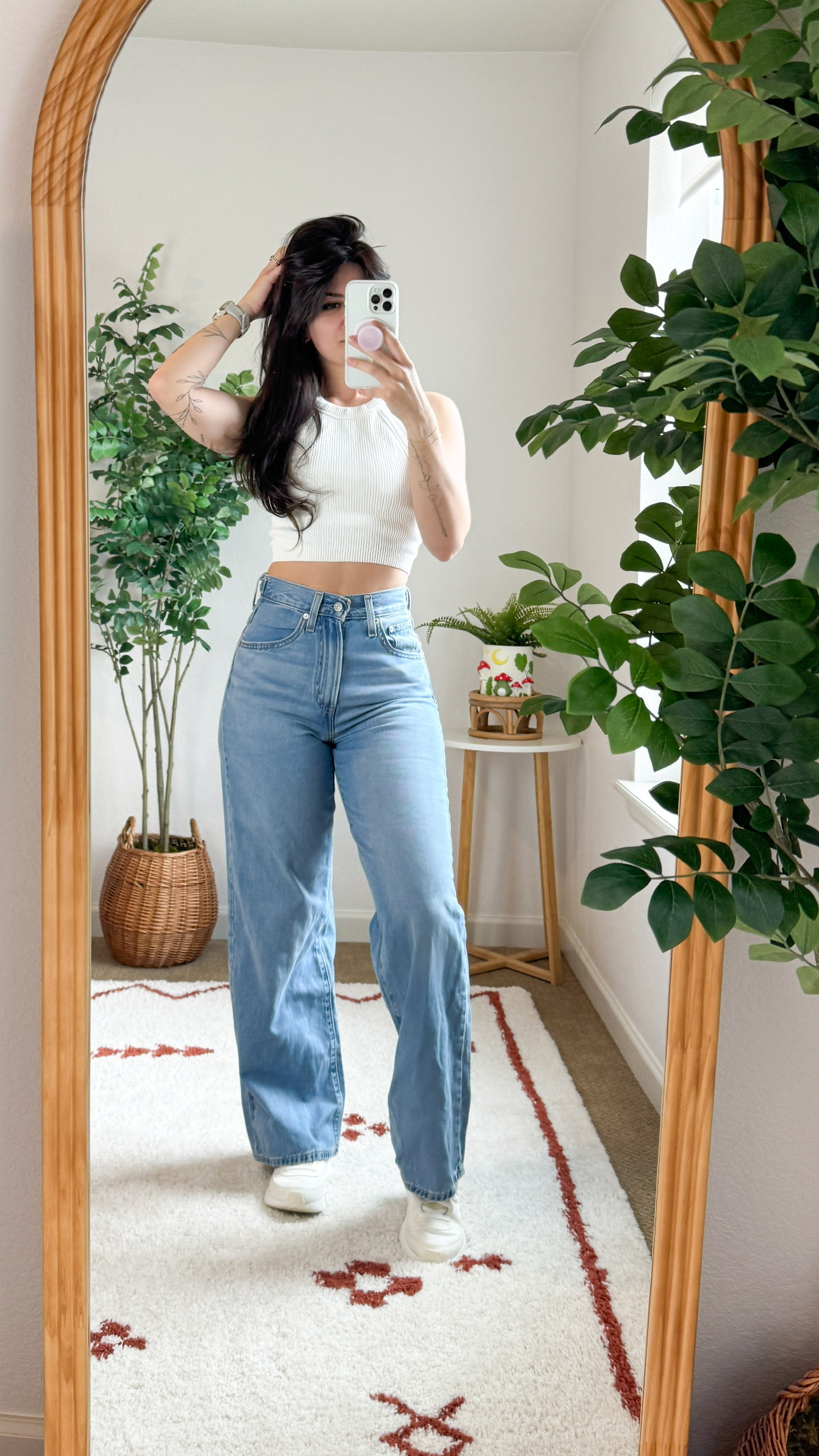 Cute outfit | Casual outfit | Comfy outfit | Levi’s Jeans | Spring outfit | Easy Outfit | Simple Outfit 

Wearing:

Levi’s CINCH BAGGY WOMEN'S JEANS in color: invested indigo medium wash 
Allbirds couriers 
Aerie Superchill Seamless High Neck Bra Top

#LTKFindsUnder50 #LTKSeasonal #LTKPetite