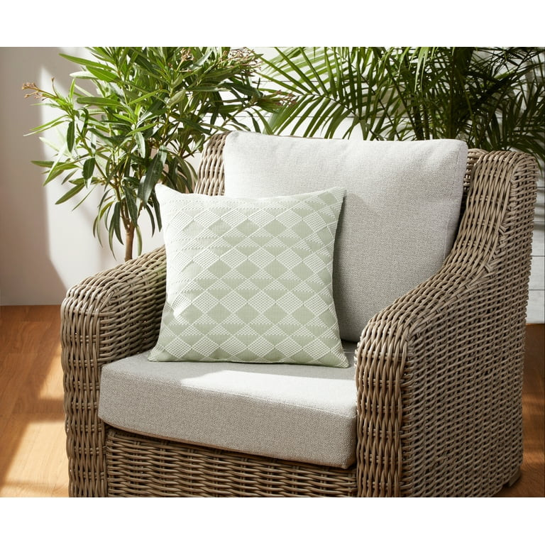 Better Homes & Gardens 18" x 18" Diamond Geometric Outdoor Pillow | Walmart (US)