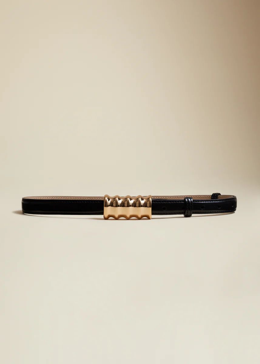 The Small Julius Belt in Black Leather with Gold | Khaite