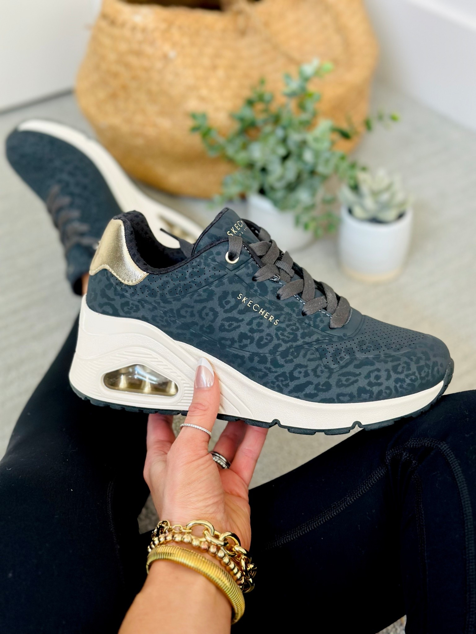 These chic wedge sneakers are it!!! Gosh these are not just cute, but the real win is how comfy they are! The slight wedge gives you a little lift and I just love the subtle metallic detail
*Air-cooled memory foam insole is so comfy!! Fit true to size but if you’re in between size up

#LTKootd #LTKgrwm #LTKmomlife