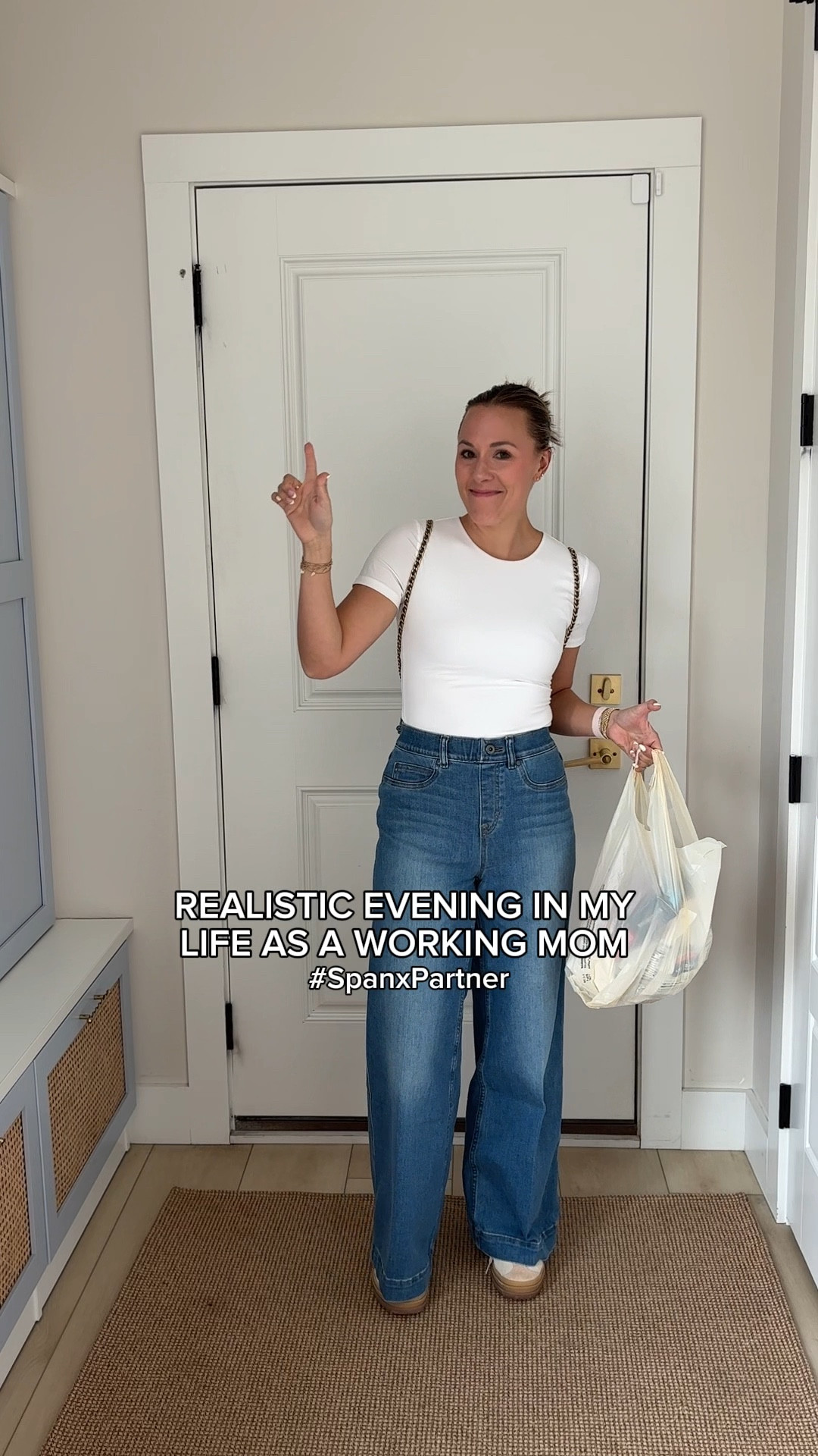 we all know I’m a huge set lover and I finally got my hands on some @spanx items and I’m never going back! Their AirEssentials line is top notch, and the fabric is such great quality. I also really love their jeans because they truly hold me in and are so comfortable! I have a code for 15% off your first order KAYZIEXSPANX 👏🏽 #Spanxpartner