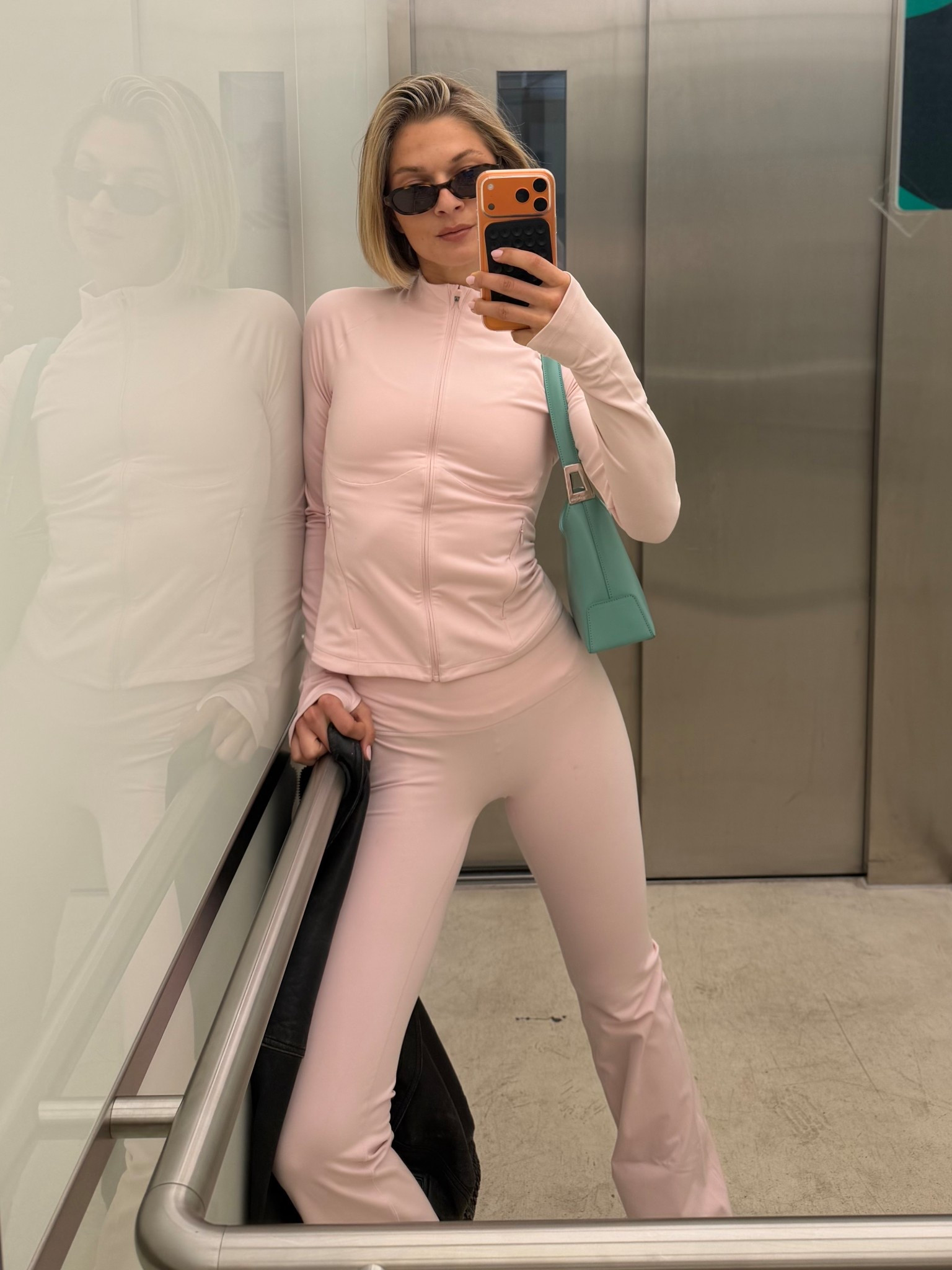 Sporty spice - be girly but cool 💕 

#LTKdeutschland #LTKeurope #LTKstyletip