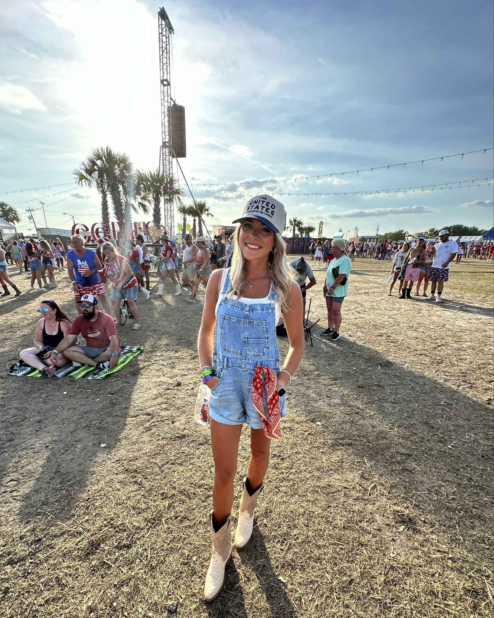 U.S. of A. day at CCMFAmerica

#LTKStyleTip