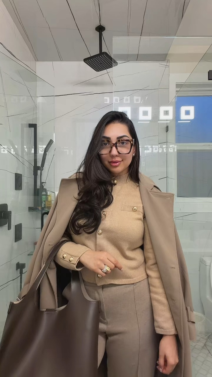 Work #ootd. #modeststyle #trousers 

#LTKwinter #LTKworkwear #LTKstyletip