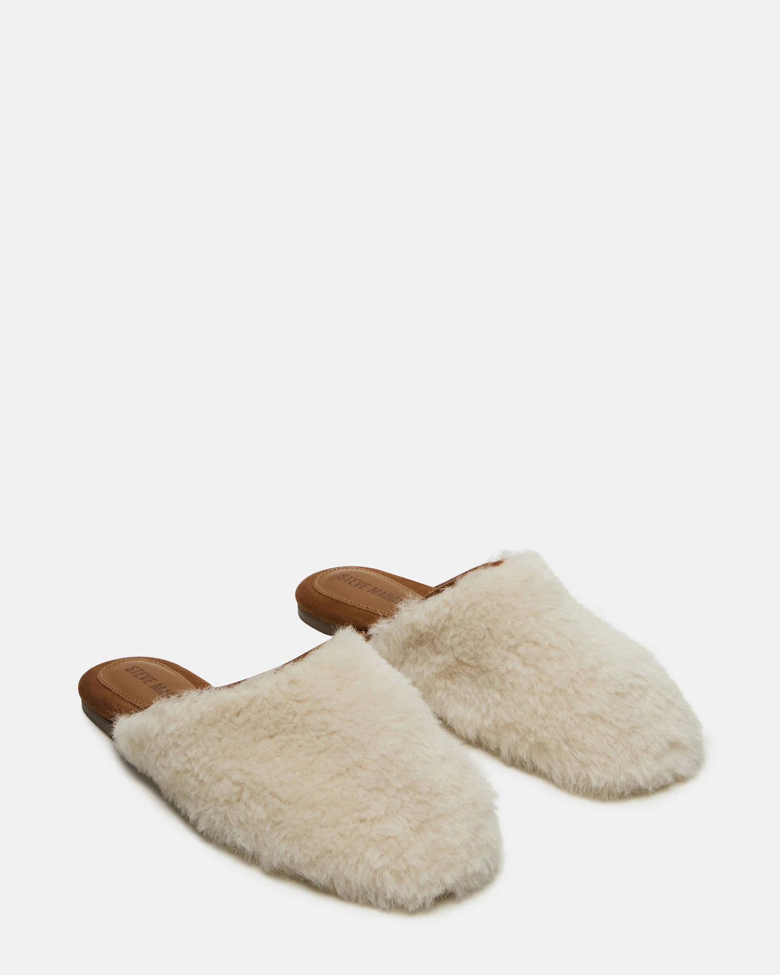 PEARSON Faux Fur Cream Rounded-Toe Slip-On Women's Flat | Steve Madden (US)