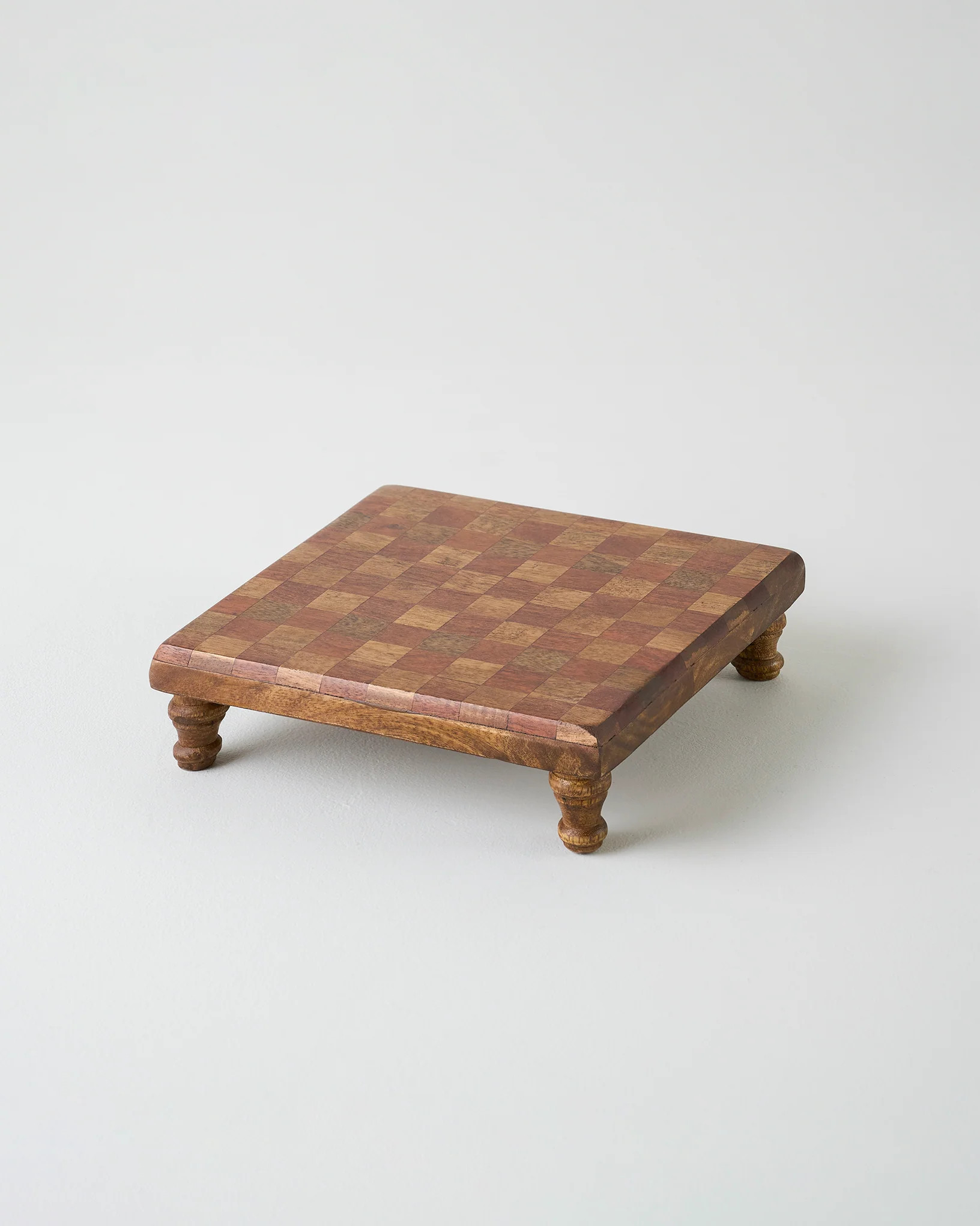 Checkered Wood Riser | Magnolia