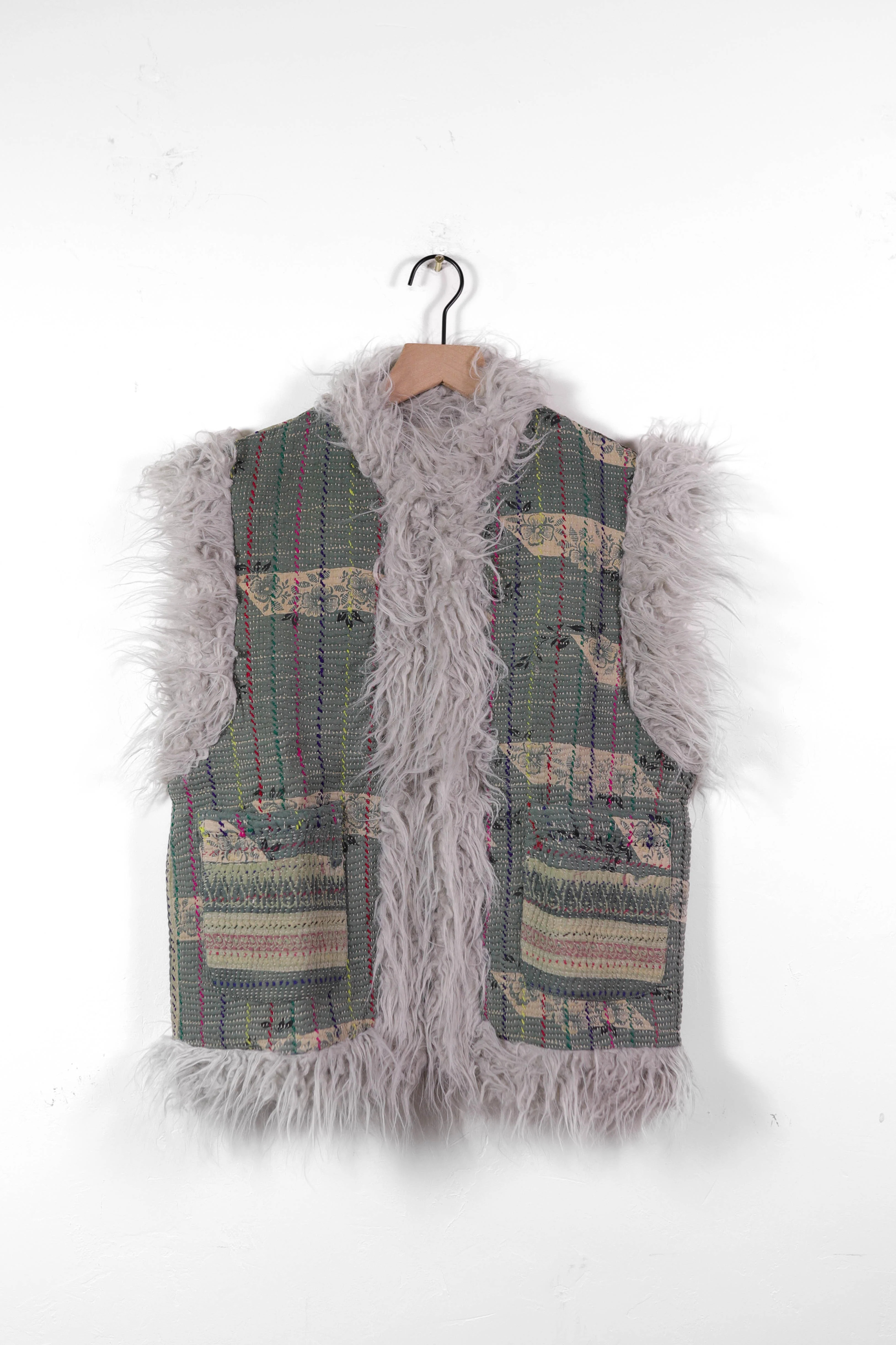 Small Rani Vest V1160 | Sapana