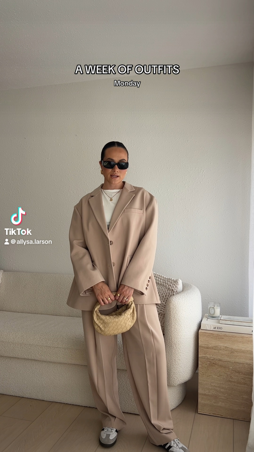 A week of outfits - sharing some of my favorite closet staples

#LTKSeasonal #LTKShoeCrush #LTKStyleTip