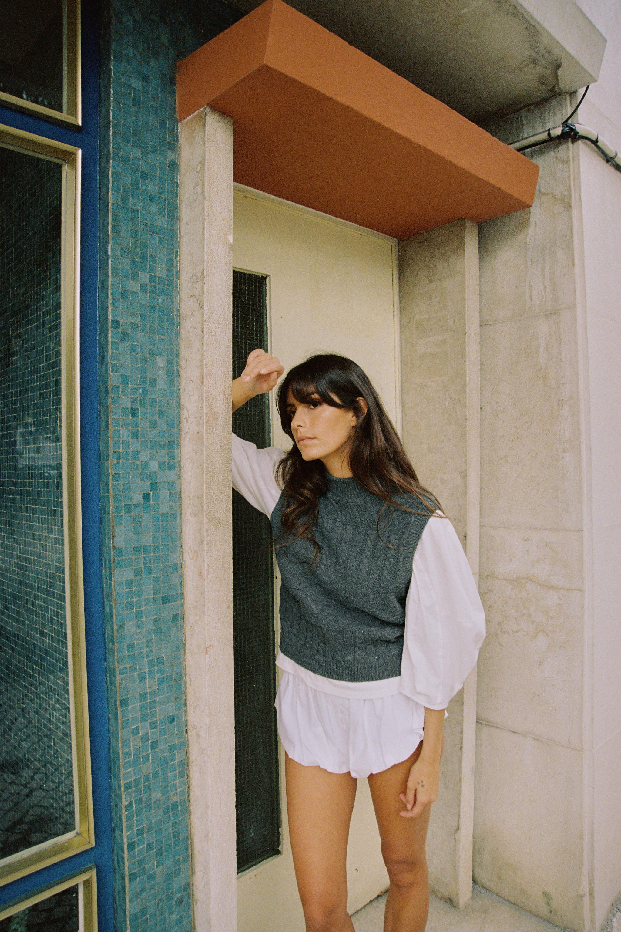 CONTRAST WAISTCOAT T-SHIRT | Zara AU