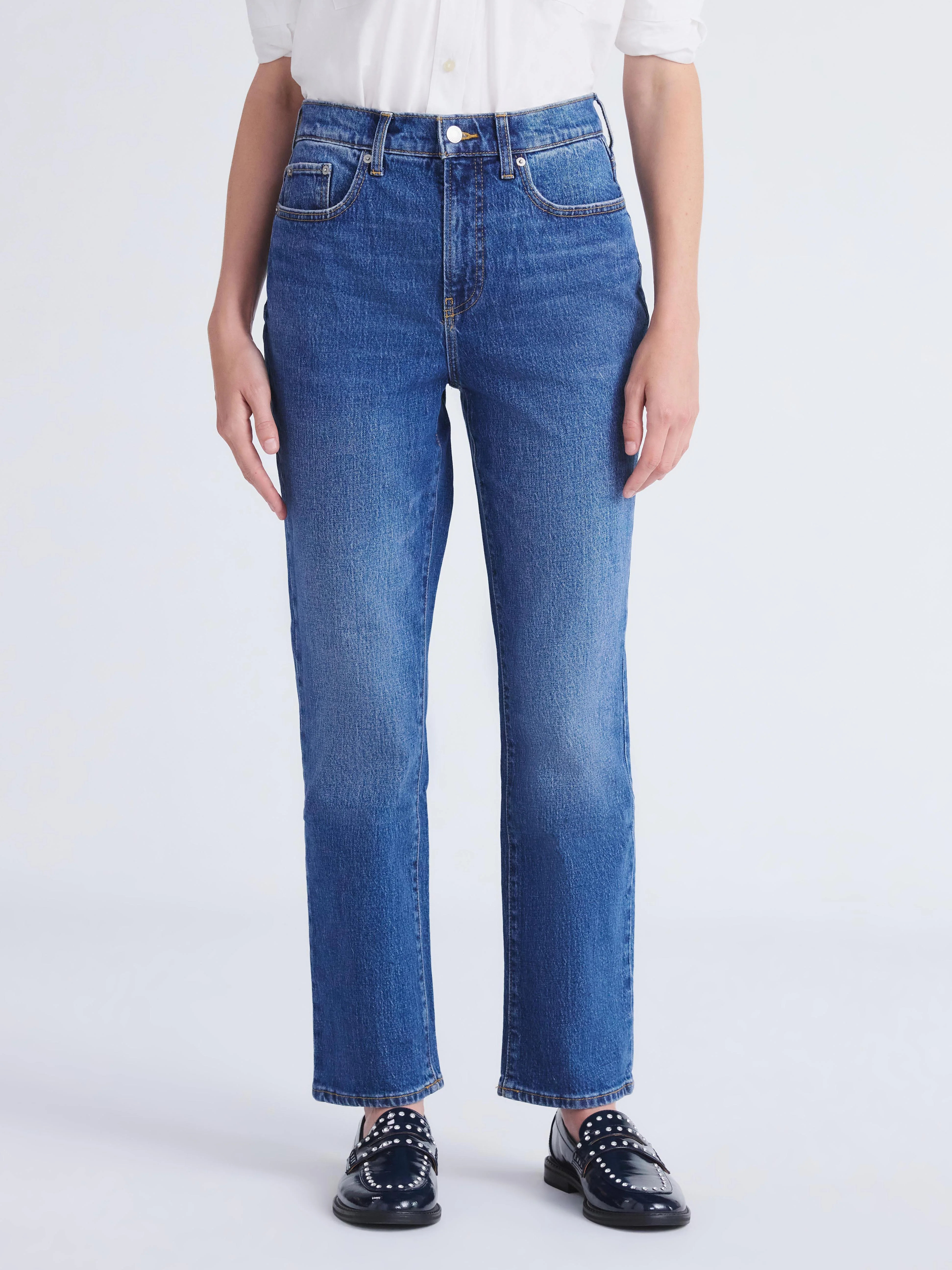 Free Assembly Women's and Women's Plus High Rise Straight Jeans, 30" Inseam, Sizes 0-26W | Walmart (US)