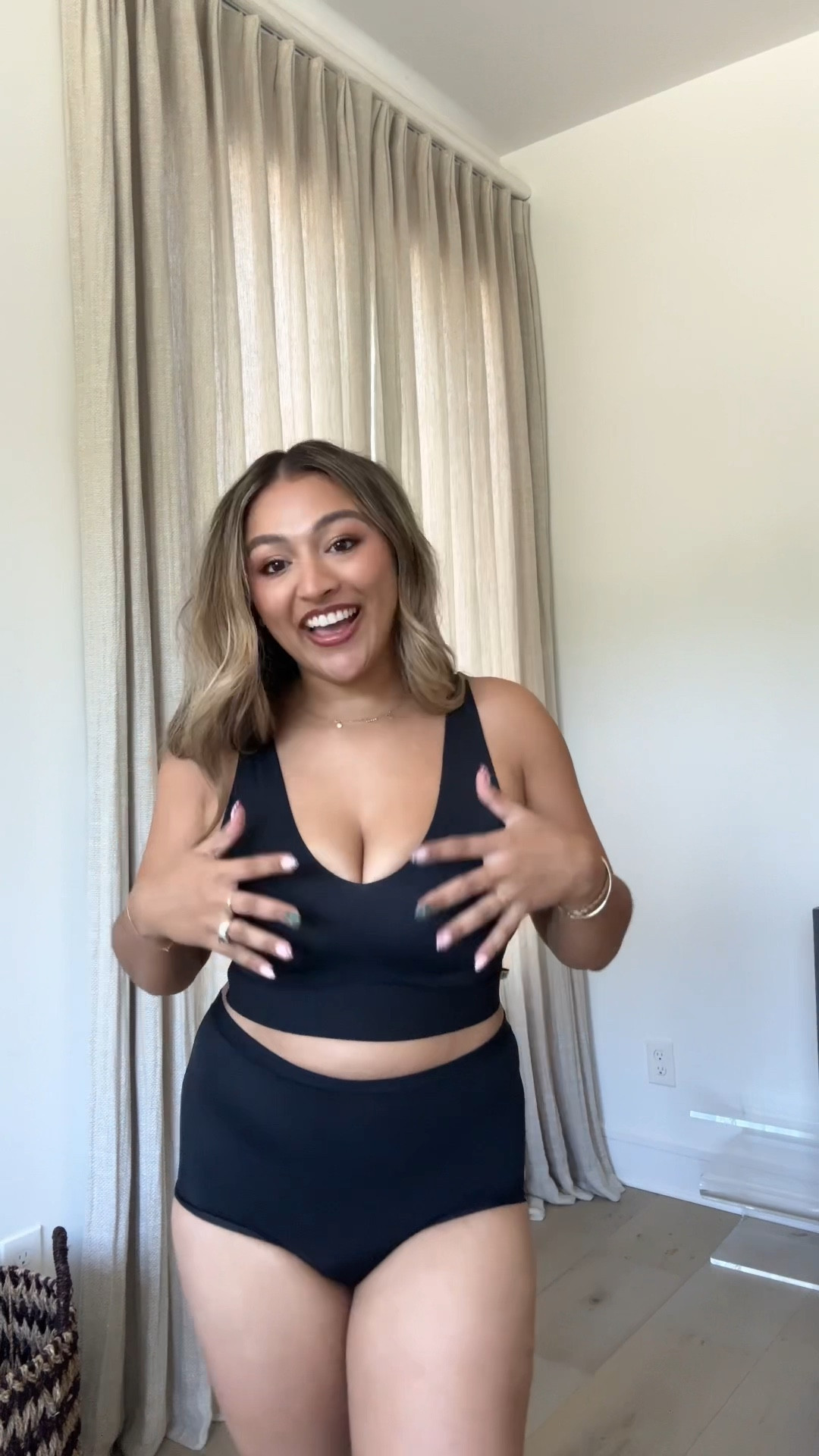 trying the viral @harperwilde bras!! (spoiler: they live up to the hype) 🍒 #harperwildepartner they’re currently running a labor day sale 8/30-9-2 — get 20% off sitewide and up to 70% off their best sellers! #harperwilde

#LTKMidsize #LTKVideo #LTKFallSale